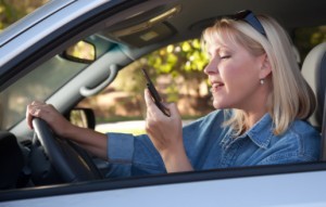Distracted-Driving-Crashes-Underreported-Image